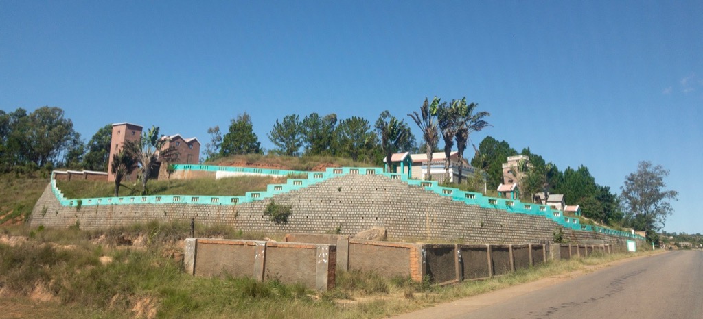 Tombs west of Tana