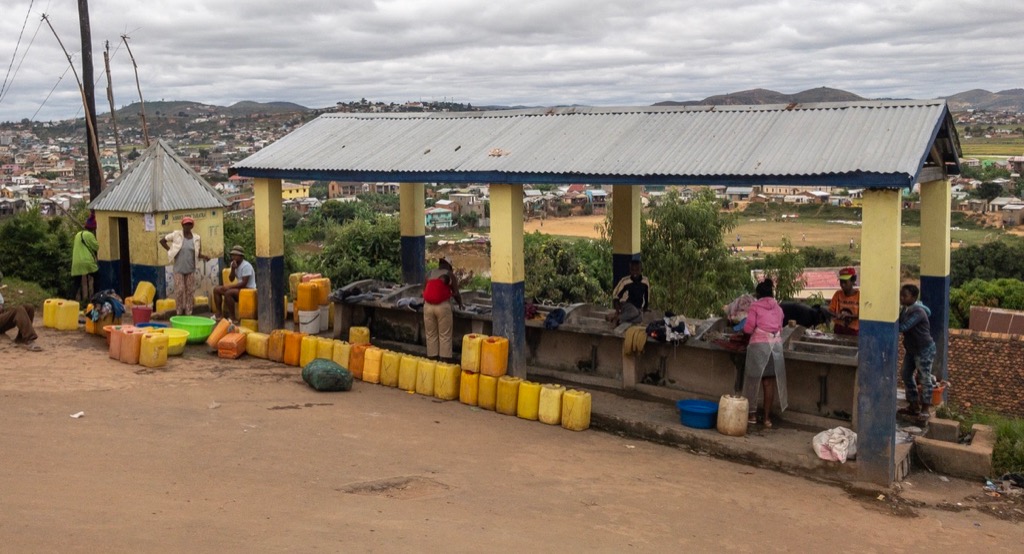 Laundry and fresh water queue