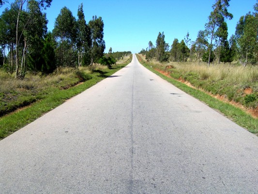 Road between Antananarivo and Ankarafantsika